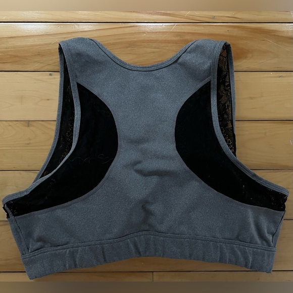 Top - Picture 7 of 7